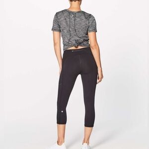 Lululemon Speed Up Crop Leggings *21" Size 6